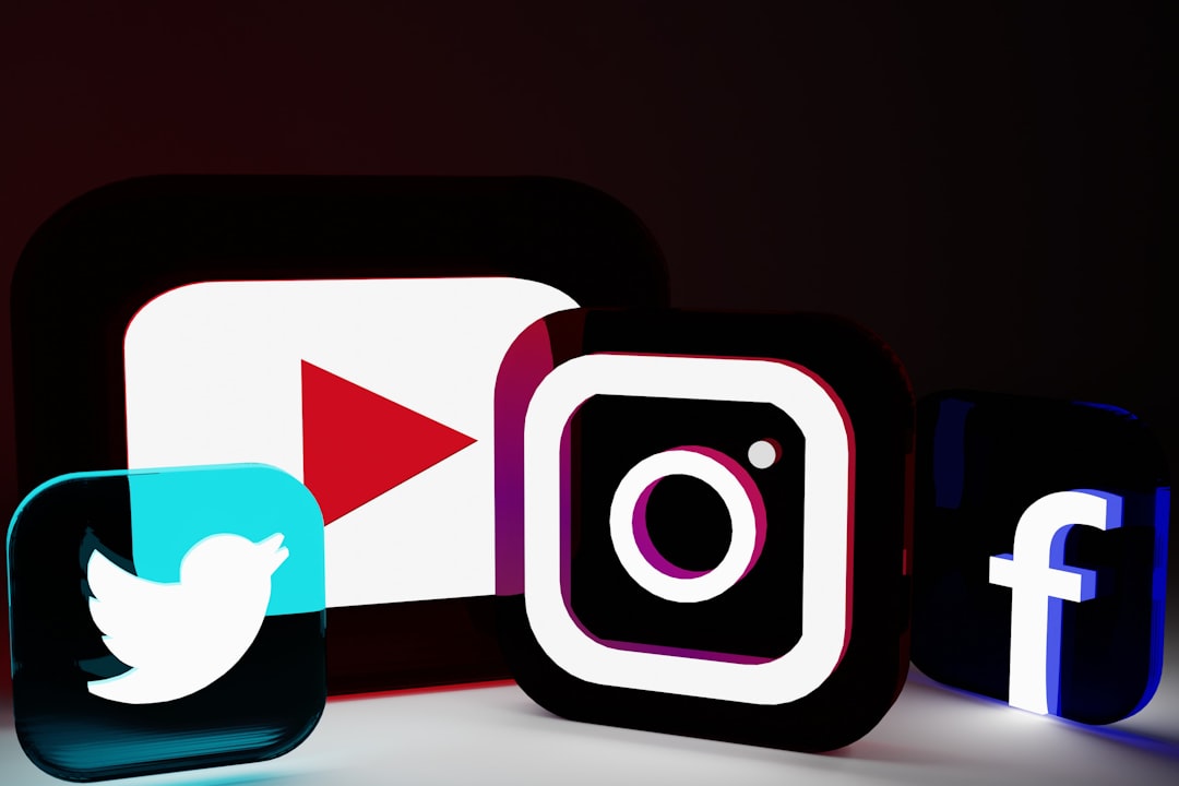 services-04 social media logo render in CYCLES